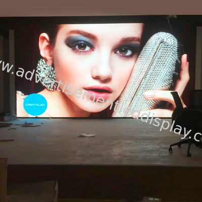 Verbeter uw reclamestrategie Helderheid LED-displays met ijzeren kastenmateriaal OEM