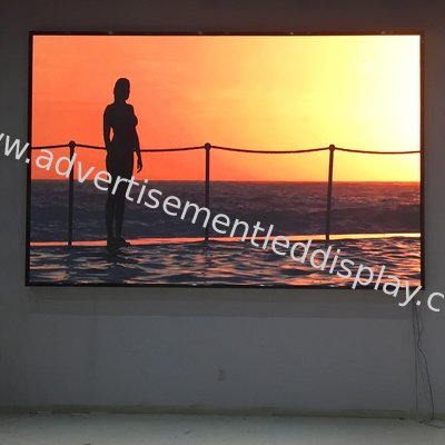 Professionele indoor LED-scherm 1R1G1B met afstandsbediening en -besturing