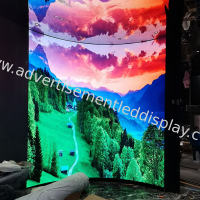Ultrabreed kijkhoek Indoor Advertising LED Display Screen Voor een breed publiek