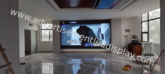 Geavanceerd besturingssysteem LED-advertentiebeeldscherm 92x192 mm ijzeren kast voor eenvoudig beheer