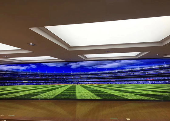 500 cd/m2 naadloze LED videowand 16,7M Kleur 6ms reactietijd